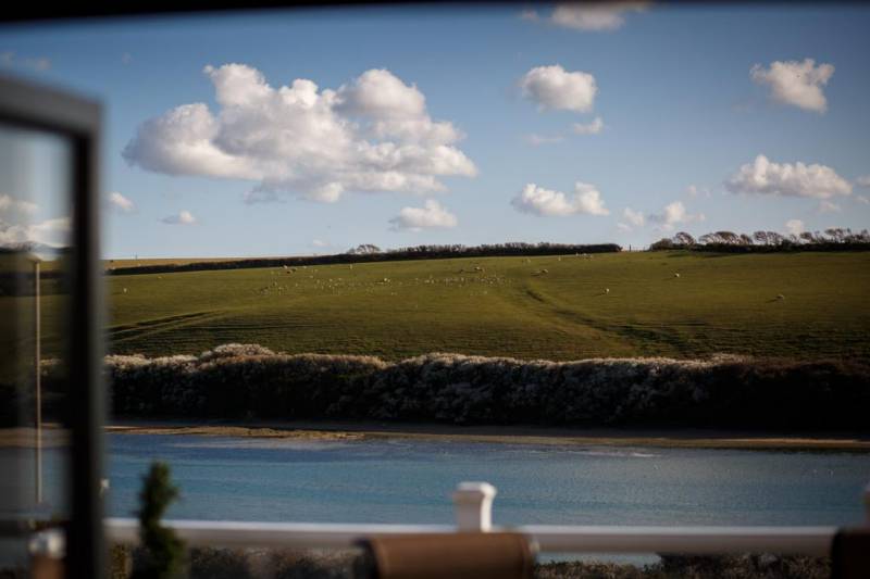 Whispering Waters Whole House - Off Peak