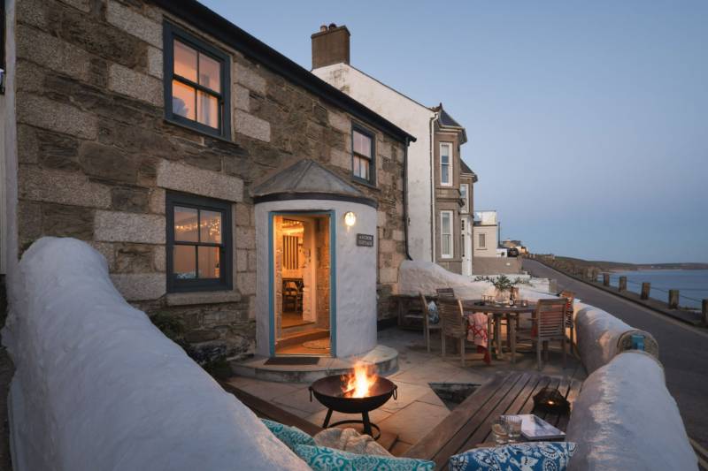 Anchor Cottage Cliff Road, Porthleven, Cornwall TR13 9EZ