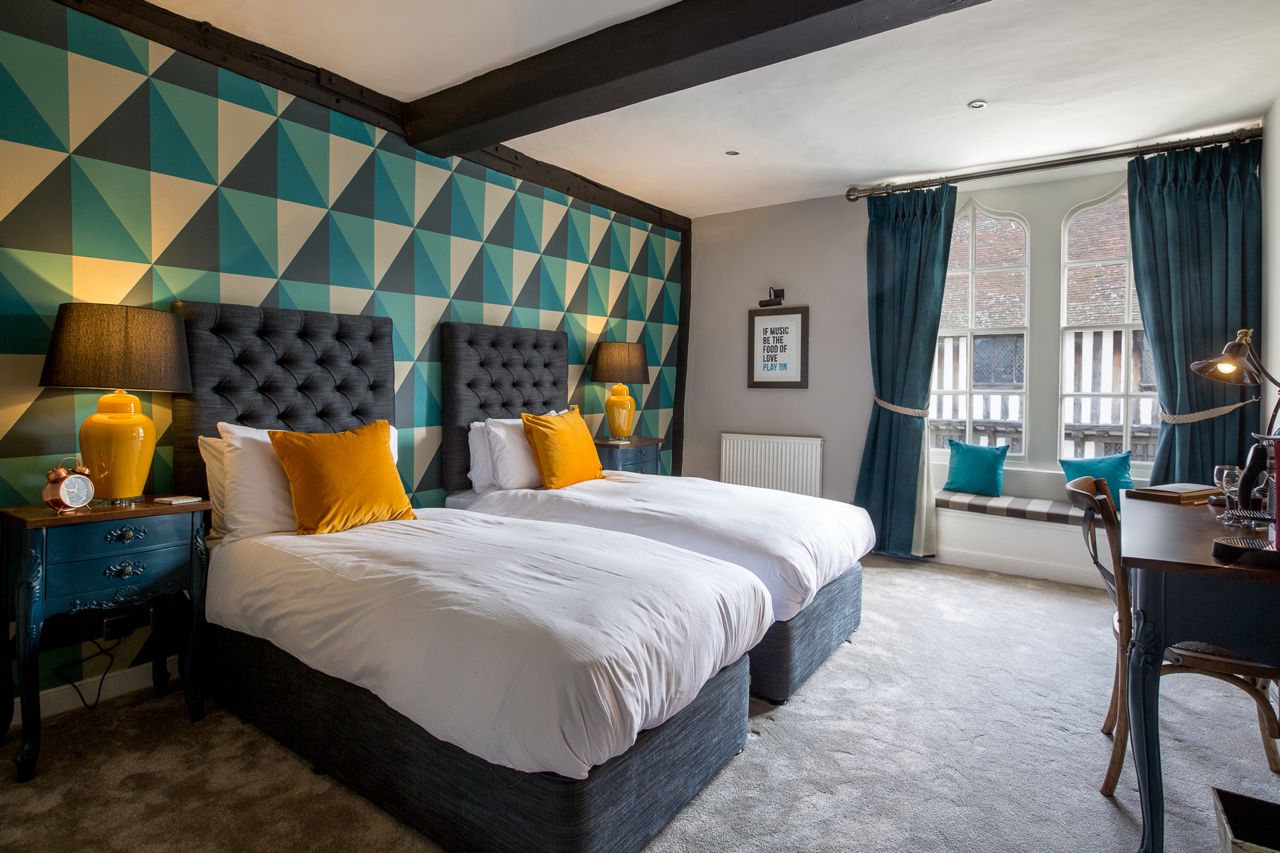 Hotels in Stratford upon Avon holidays at Cool Places