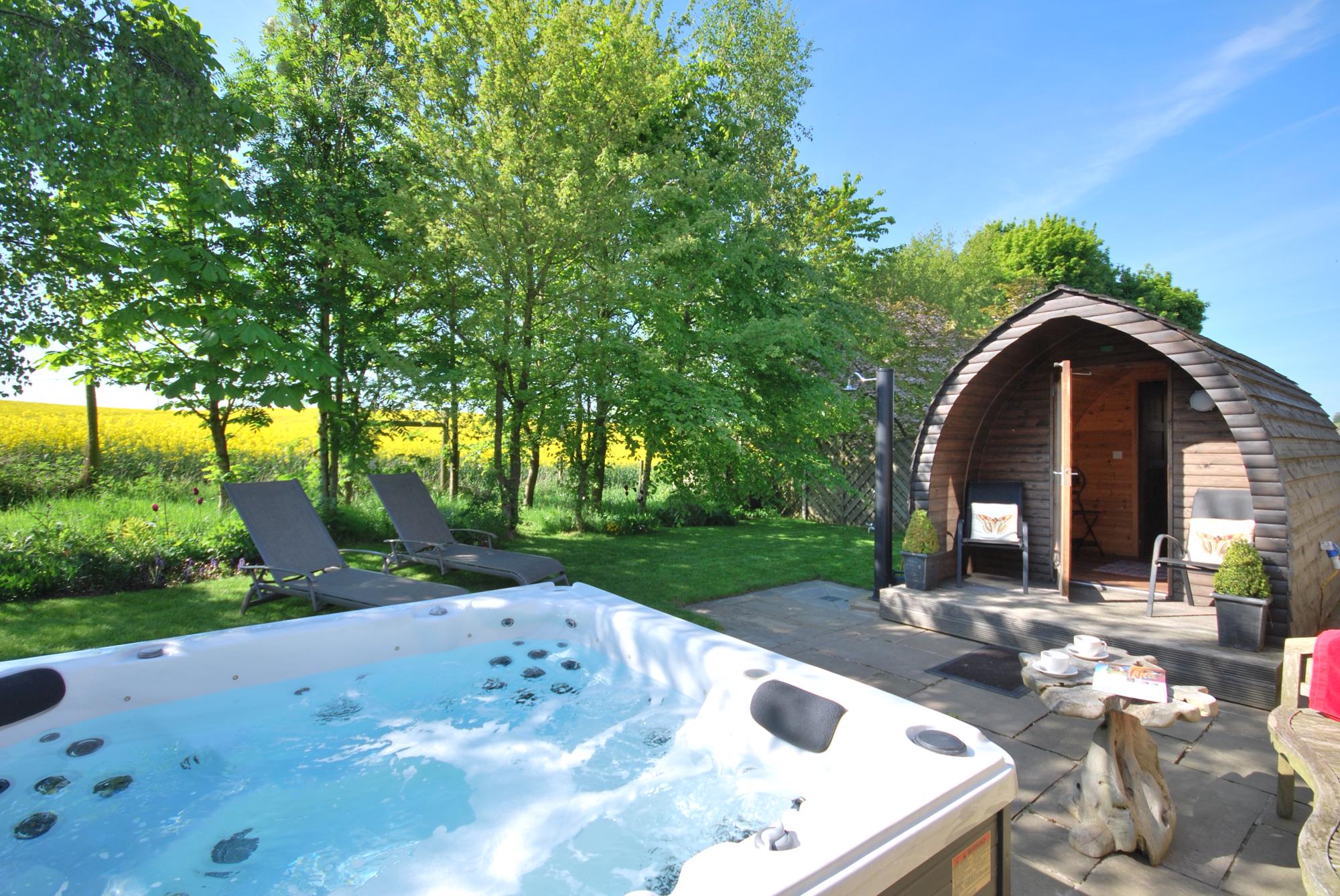 B&Bs in East Midlands holidays at Cool Places