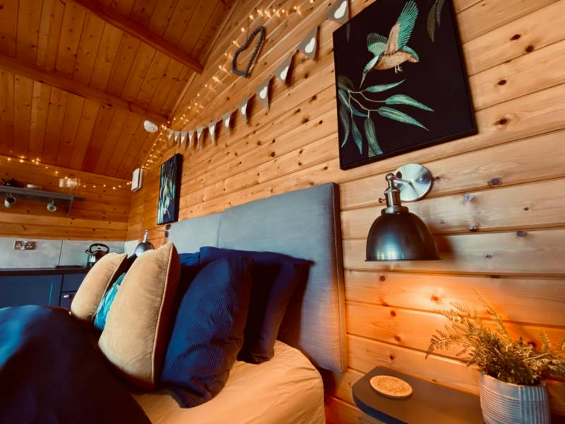Sunset Lodge