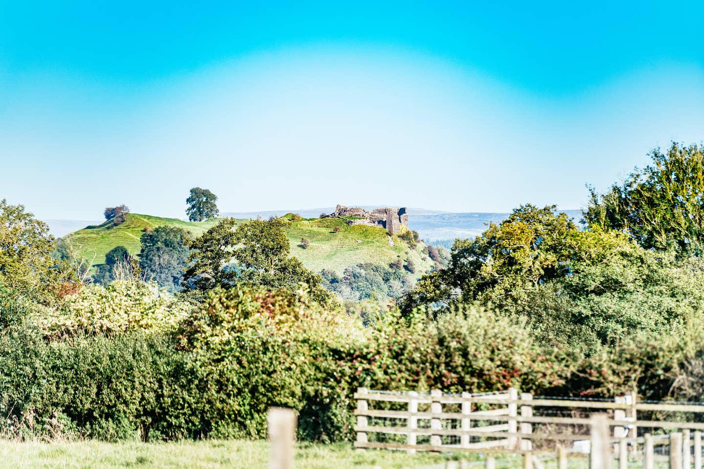 Kidwelly Camping | Campsites in Kidwelly, Carmarthenshire