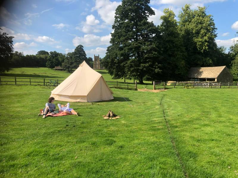 Cricket Field Campsite Temple Guiting Road, Temple Guiting, Kineton, Gloucestershire GL54 5RW