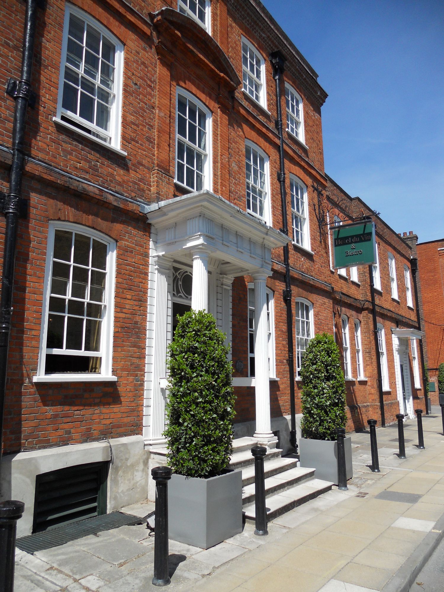 Hotels in Winchester holidays at Cool Places
