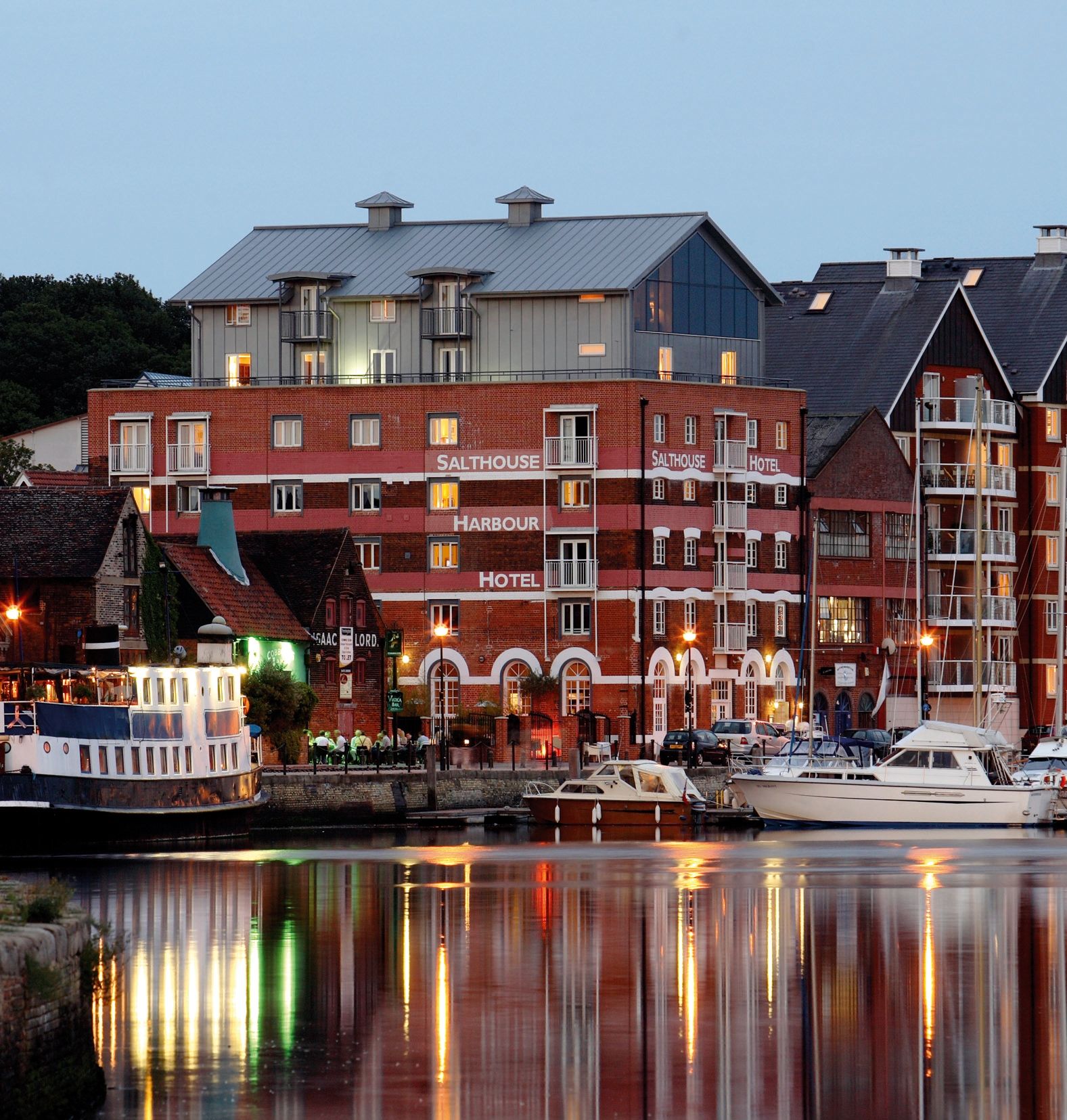 Hotels in Ipswich holidays at Cool Places
