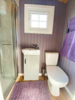 The Heather Hot Tub Hut