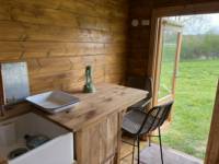 The Basketmakers Hut