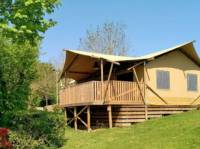 Luxury lodge with views over the Pyrenees