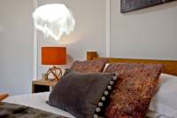 The Ember Room Roundhouse (Pet friendly)