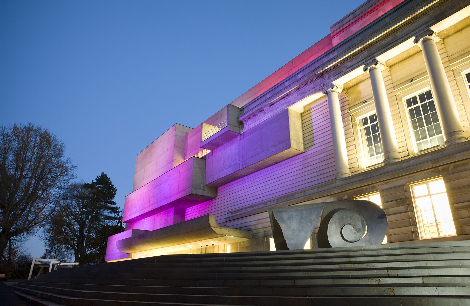 The ulster museum is situated in dublin