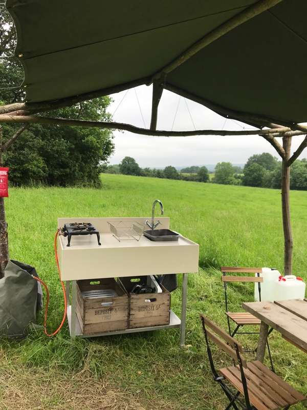Oak Yurt - 18ft with outdoor kitchen