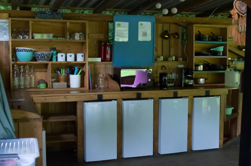 COSY 6m Bell Tent with Jacuzzi