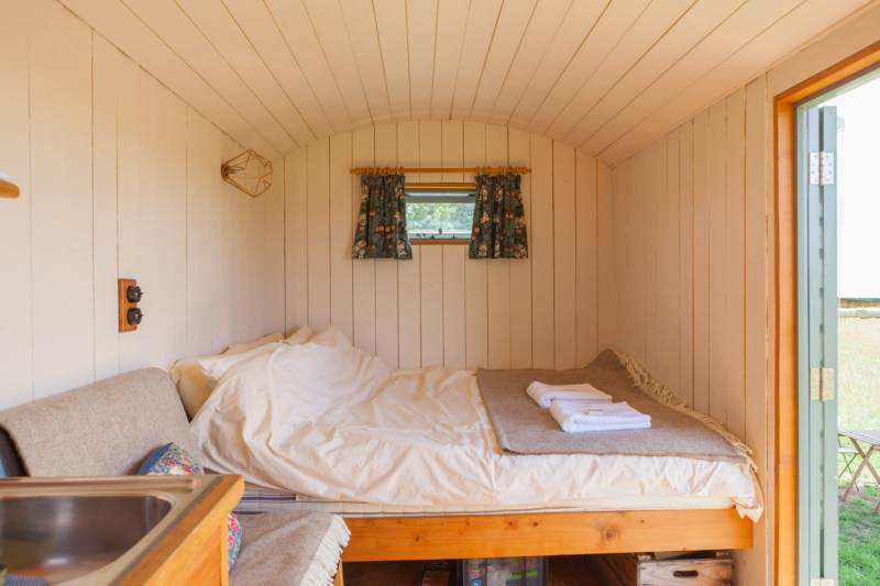 'Daisy' Shepherds Hut
