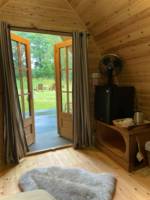 Conker Cabin (dog friendly pod)