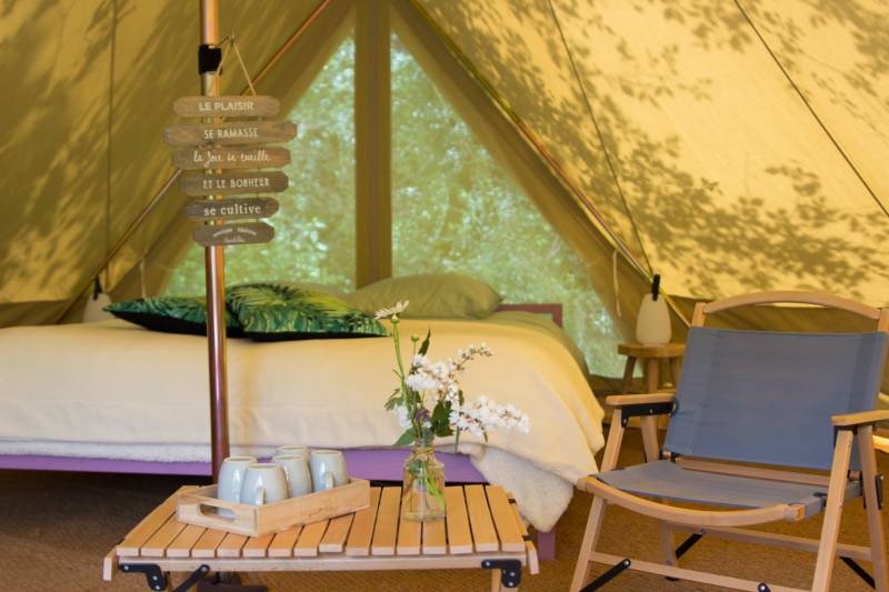 COSY 6m Bell Tent with Jacuzzi
