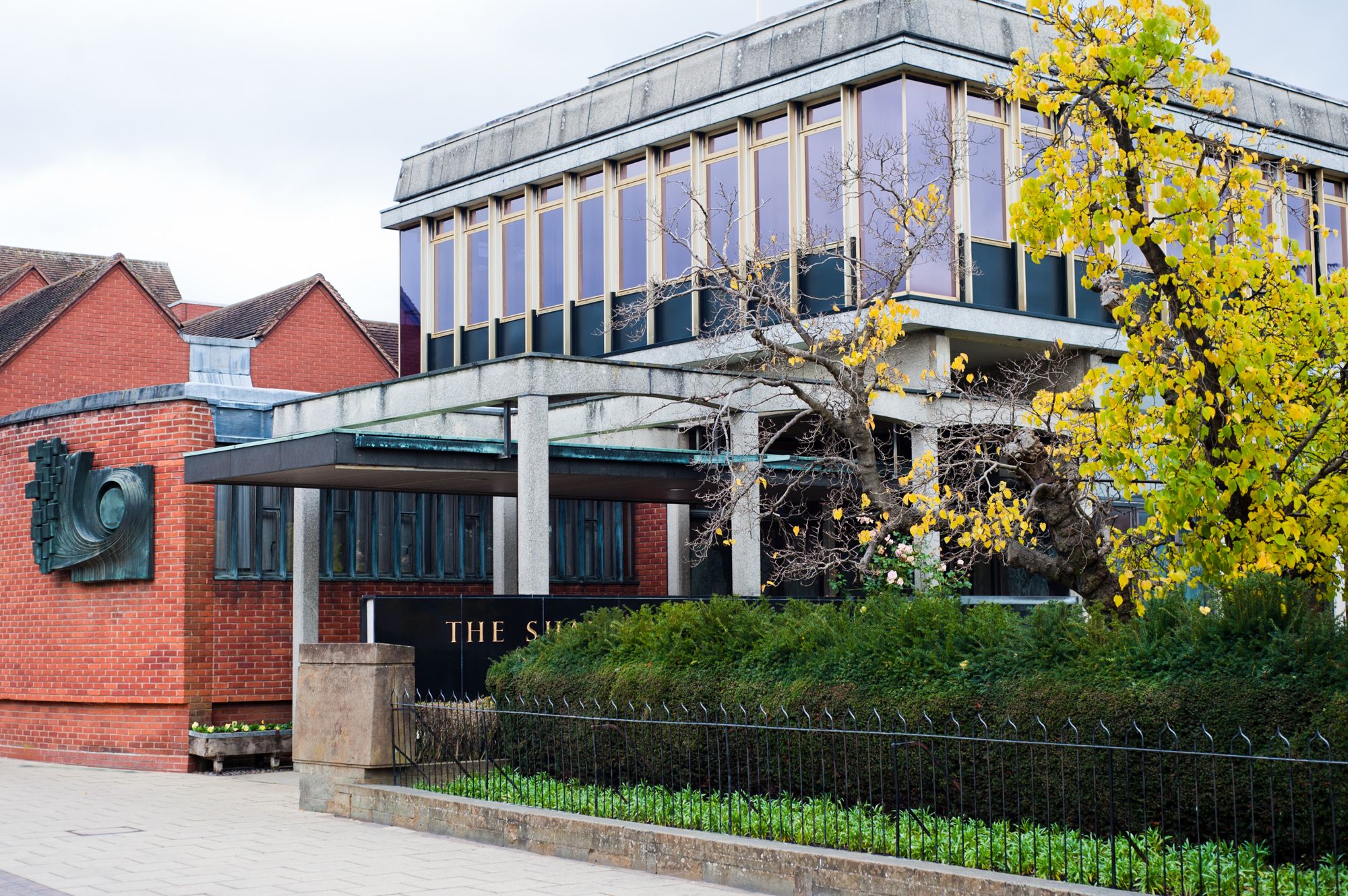 Shakespeare Birthplace Trust, Stratford-Upon-Avon | Cool Places