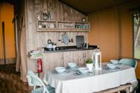 Family-friendly safari tent 
