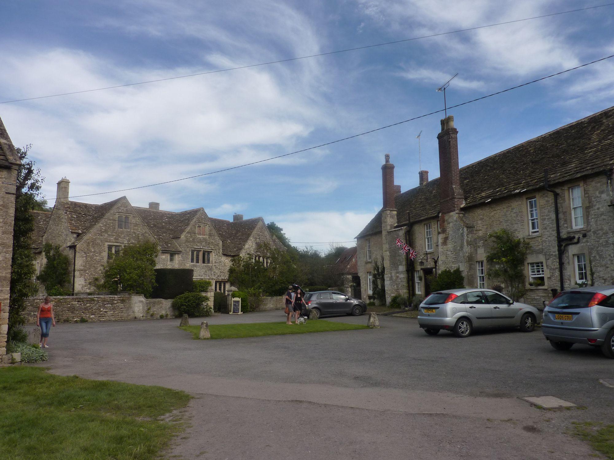 Trowbridge Camping Campsites Near Trowbridge, Wiltshire