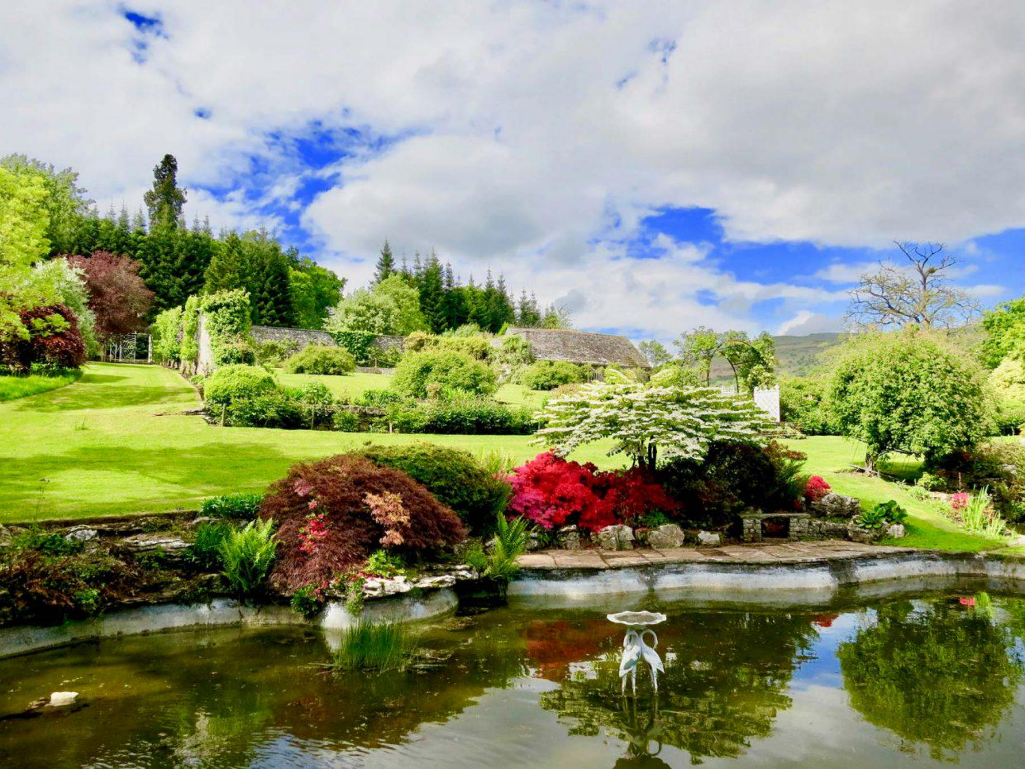 Crickhowell Camping | Campsites in Crickhowell, Brecon Beacons National Park