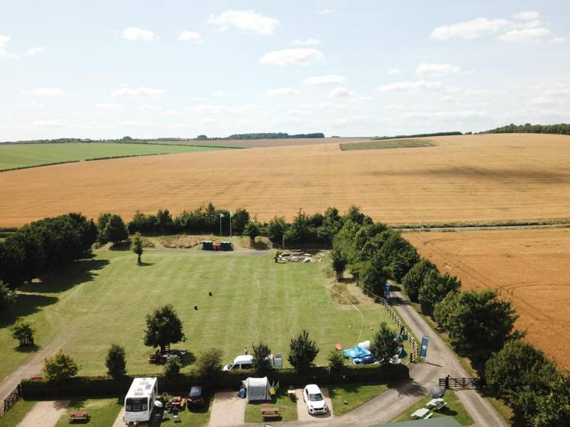 Campfire Fire Field Grass Pitch