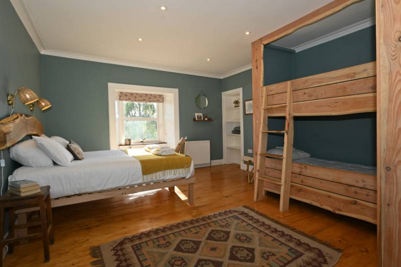 Farmhouse - Room 2, Sleeps 6