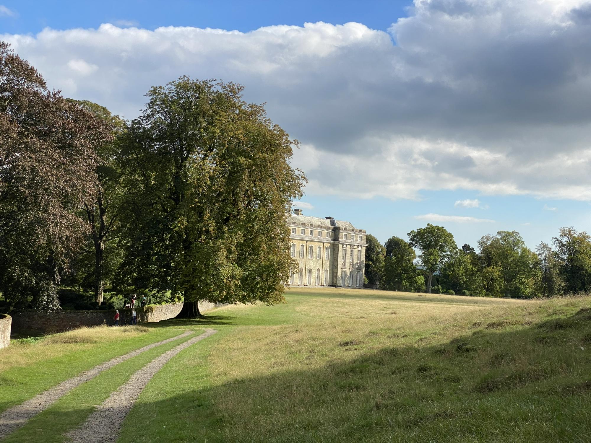 Petworth House, West-Sussex | Cool Places