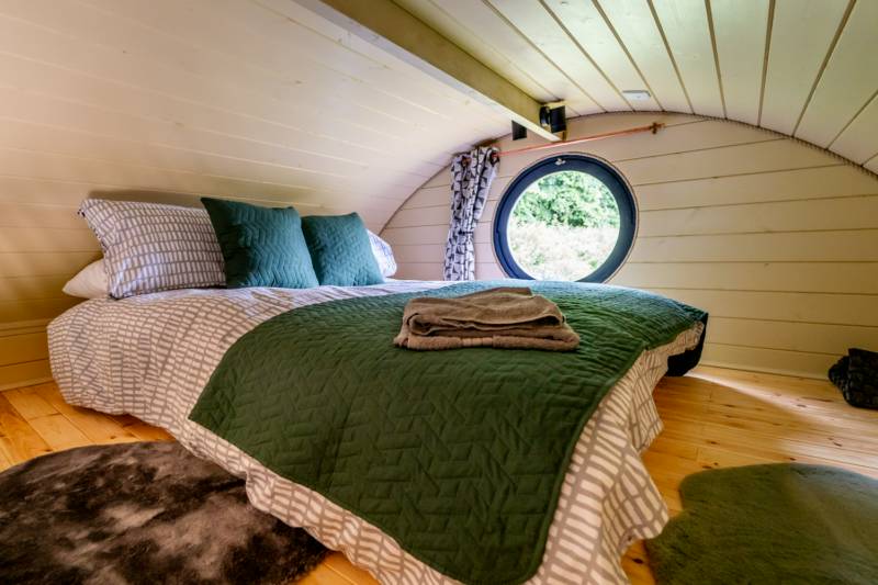 Bishee Barnabee mezzanine cabin 2 *NEW*