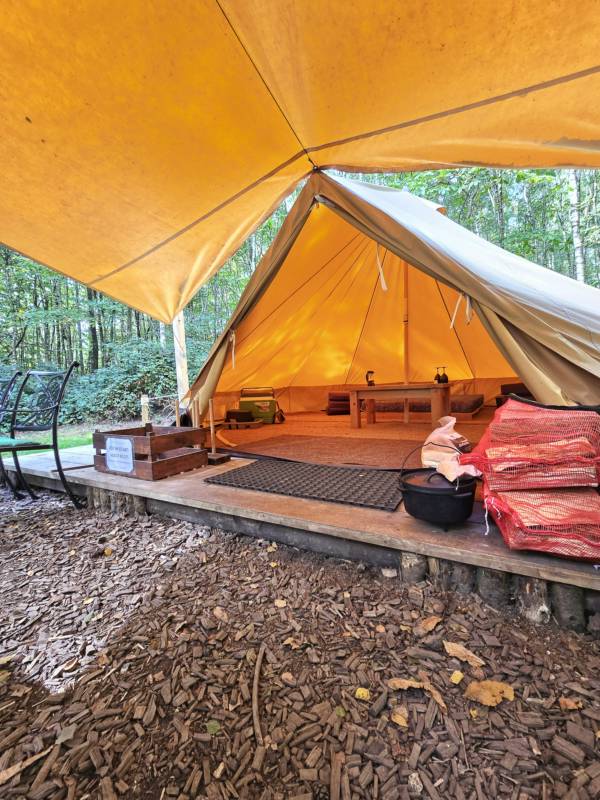 'Wild Glamping' Tent
