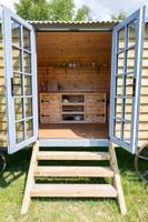 Stag Shepherd's Hut