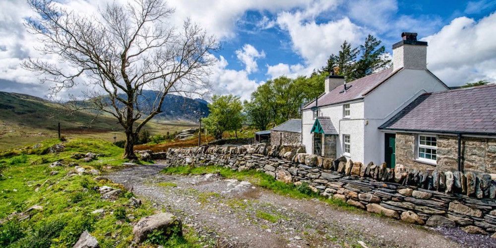 Self-Catering in Capel Curig holidays at Cool Places
