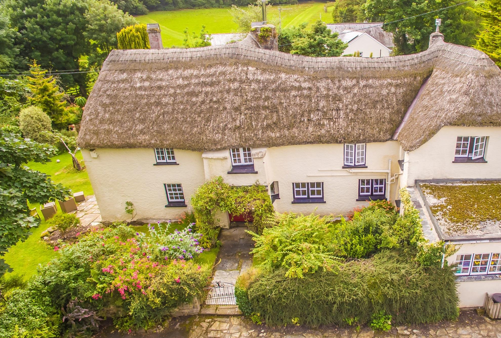 Family-friendly holiday cottages - best UK cottages for families I Cool Places