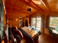 Sunset Lodge