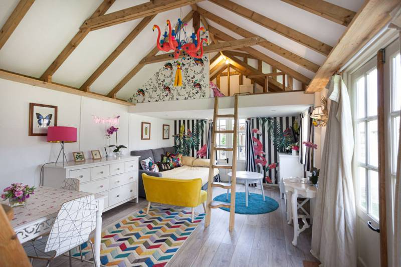 Tiny House: Bedroom 1