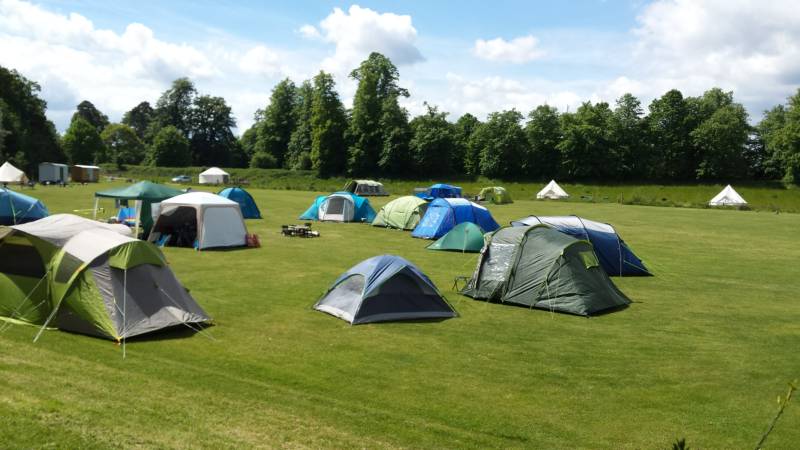 Bell Tent 3 field pitched MAPLE with porch