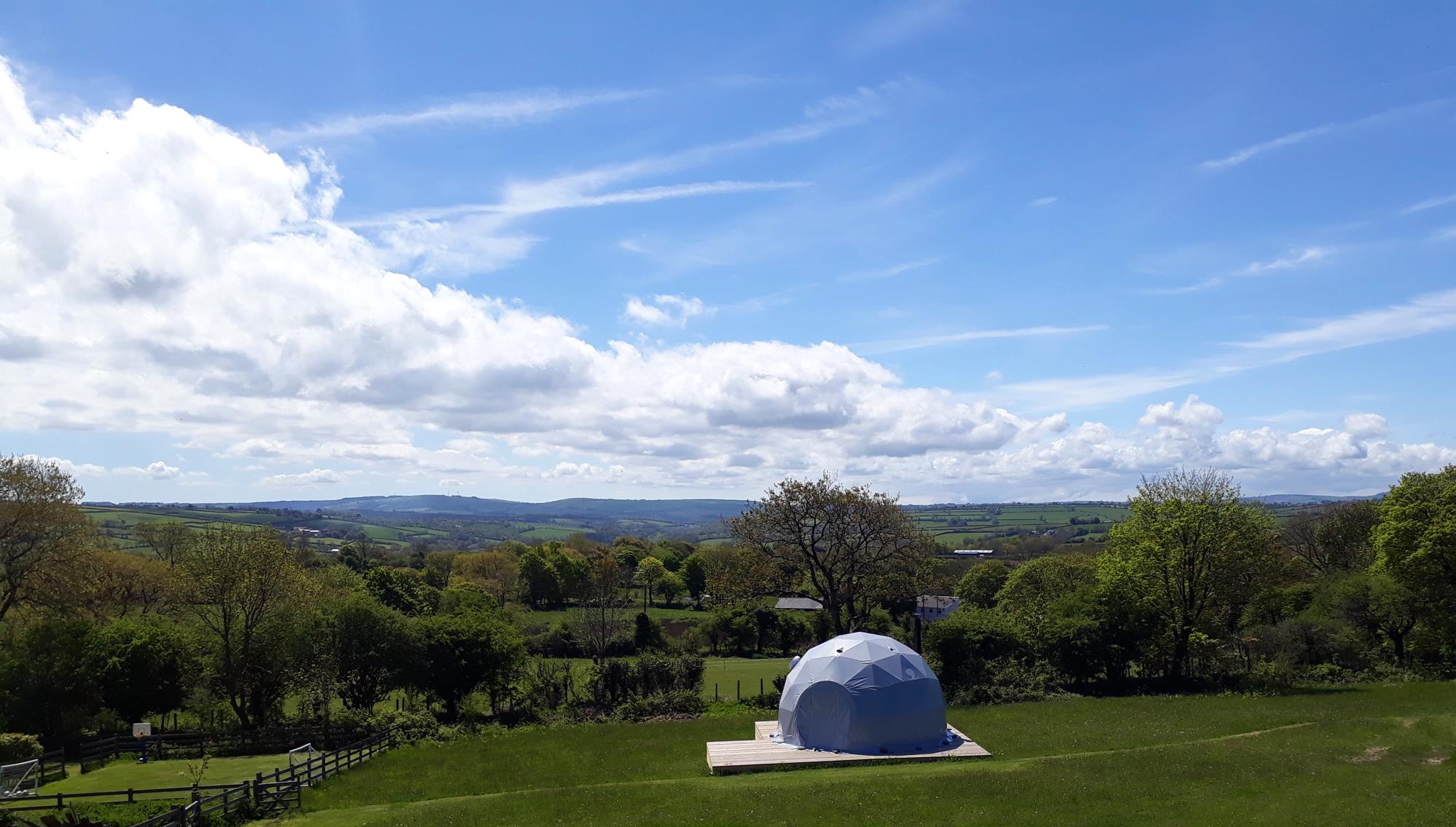 Campsites in Mid Wales holidays at Glampingly