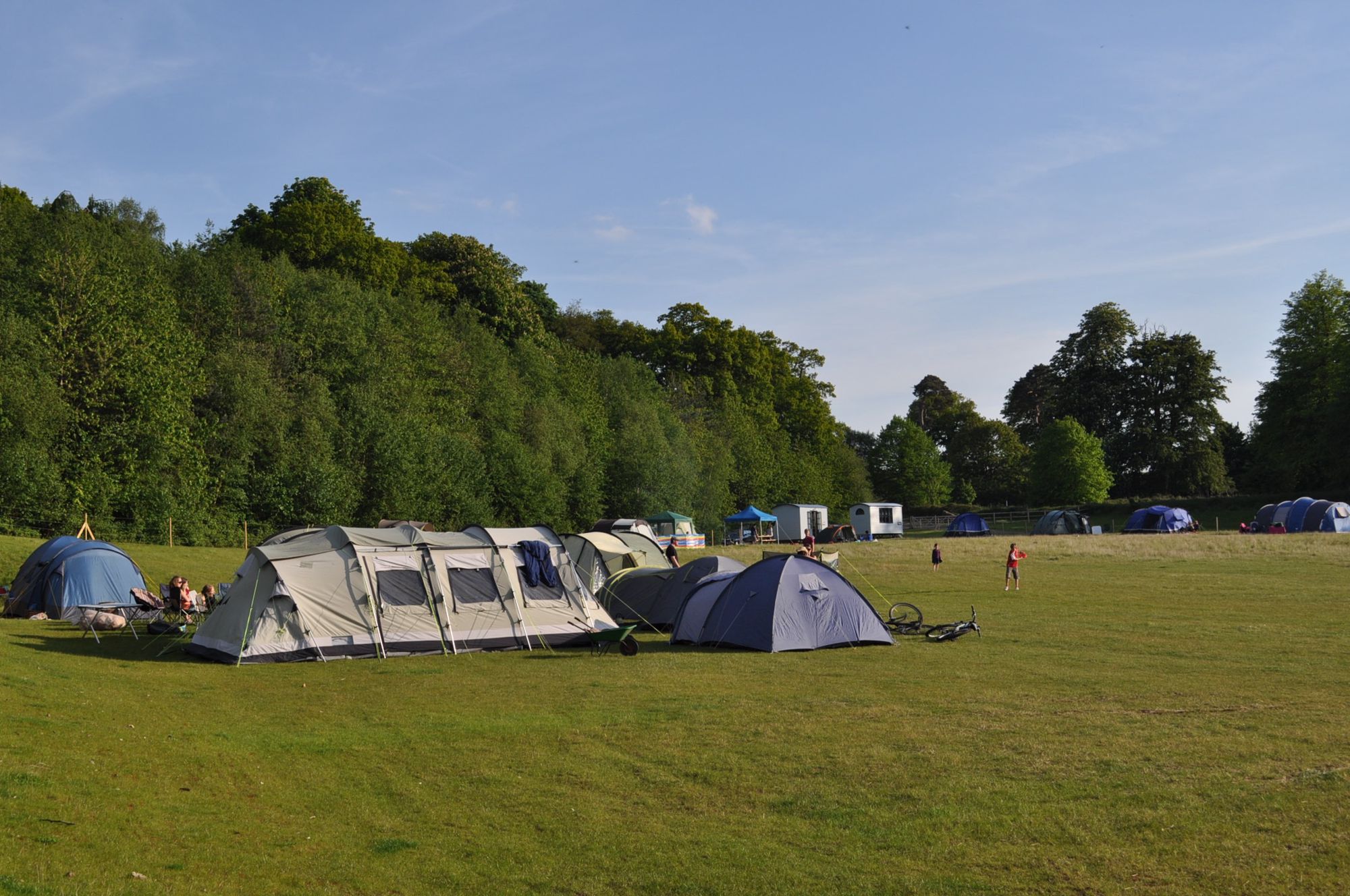 Glamping in Norwich holidays at Glampingly