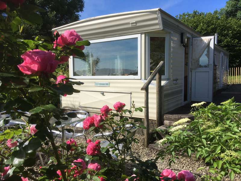 Glamavan (price for up to 5 guests)