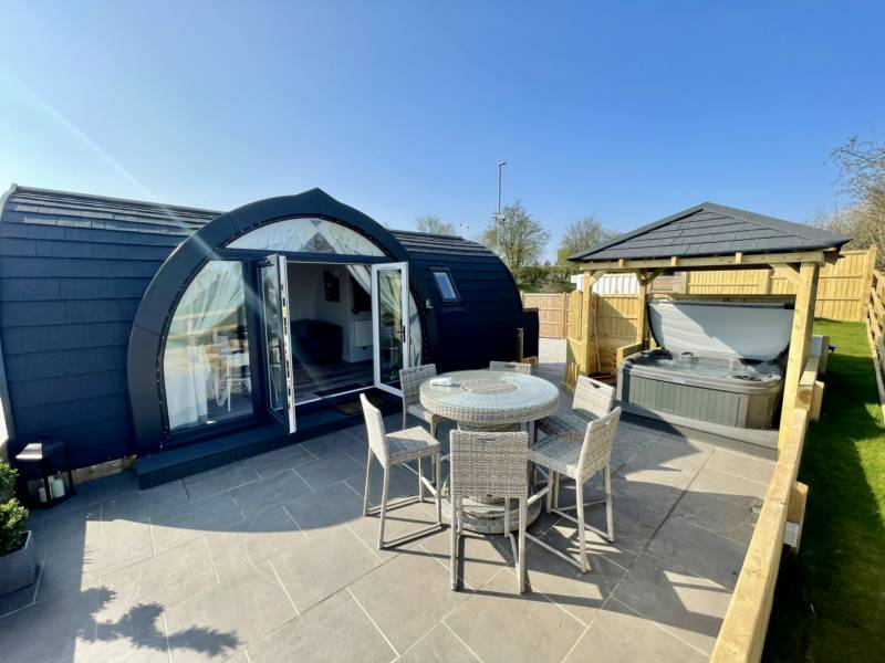NEW - Donkey Hollow, Sleeps 4