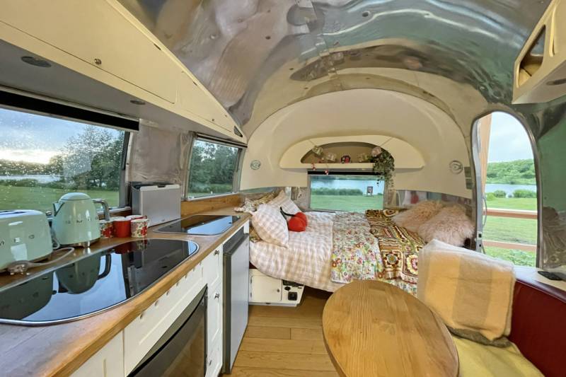Silverbird Airstream Caravan
