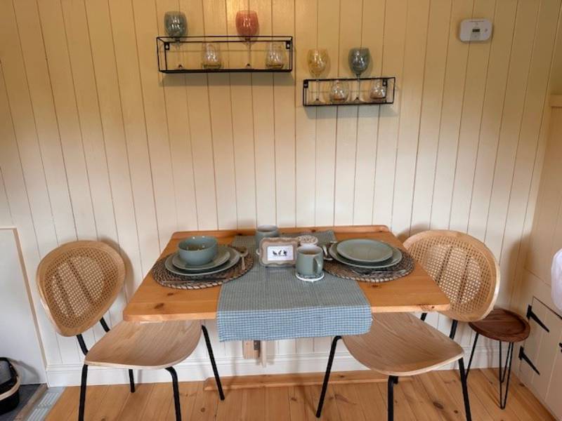 Chicken Hut With Hot Tub