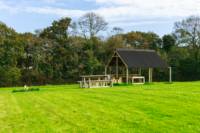 Carousel -Ensuite Grass Pitch