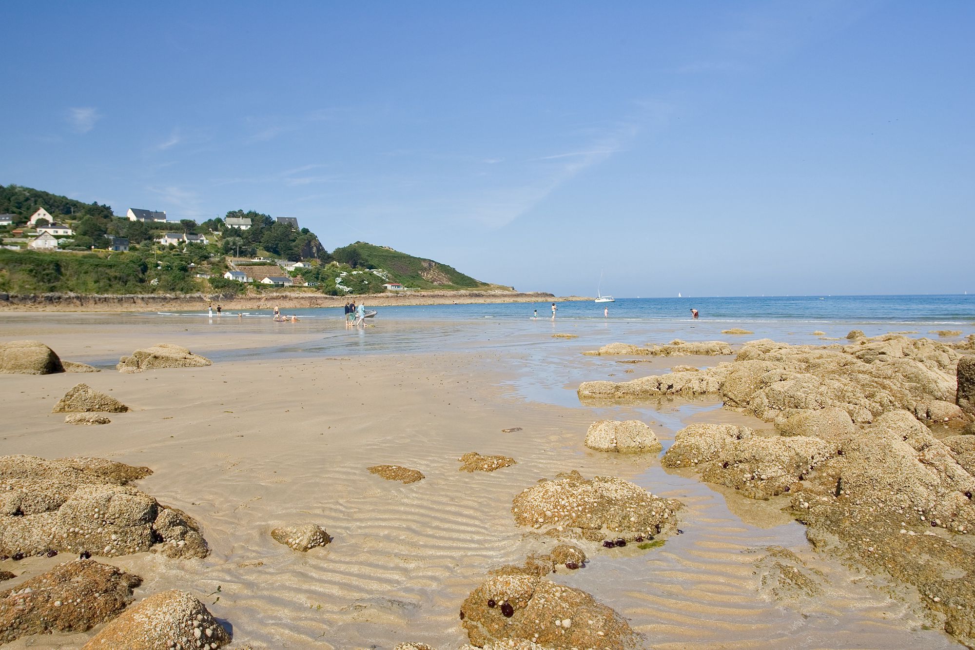 Campsites in Normandy – Best Camping Sites in Normandy, France