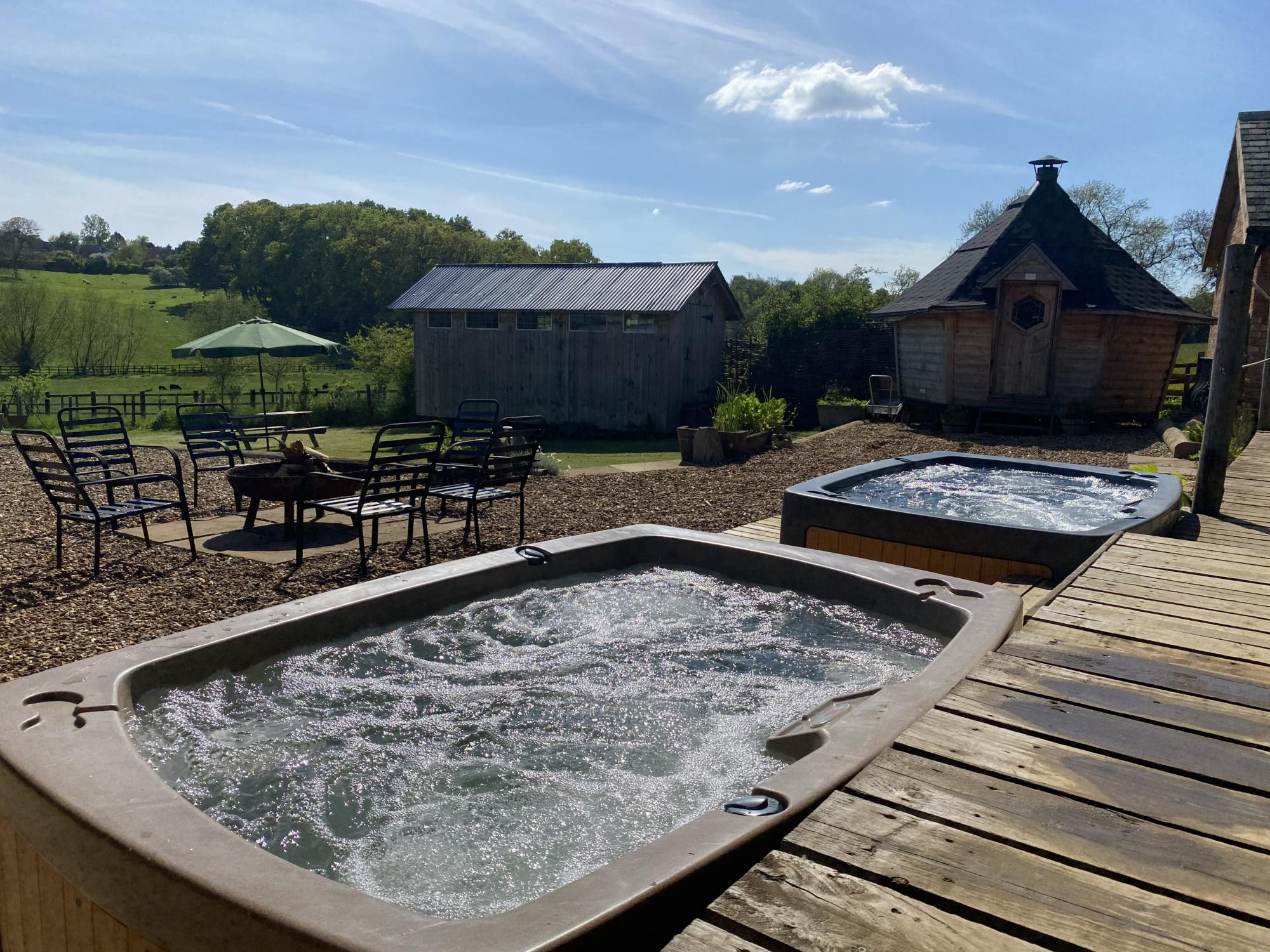 Glamping in Kettering – Cool Camping
