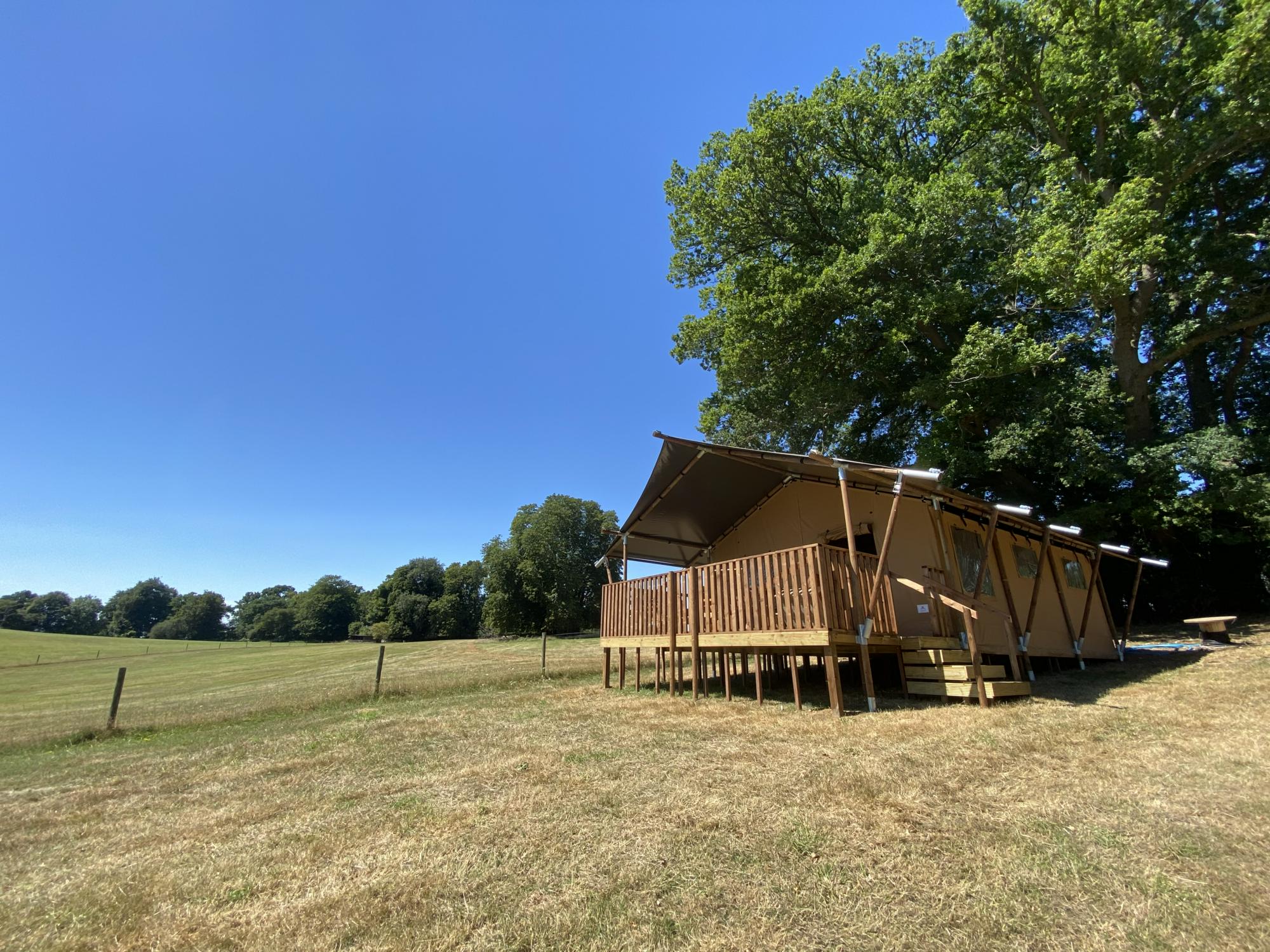 Glamping in Henley-on-Thames – Glampingly