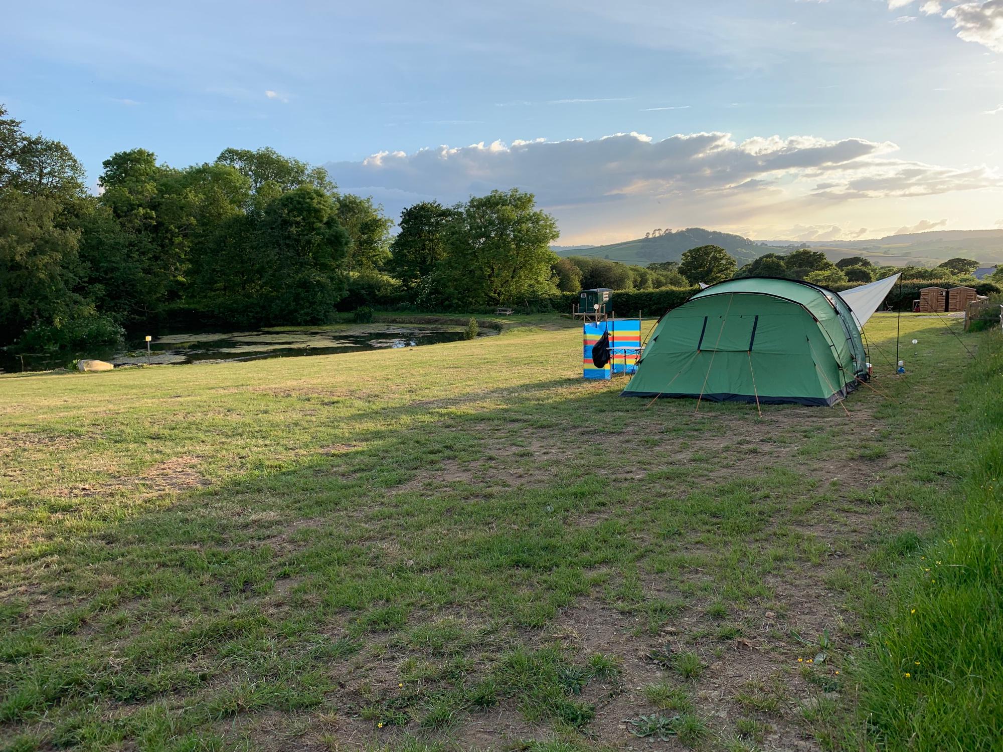Campsites in Lyme Regis holidays at Glampingly