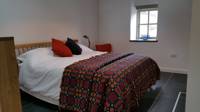 Gwydw-hw / Owl Glamping barn