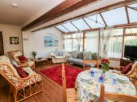 Covert Farm Cwtch - Hot Tub Included