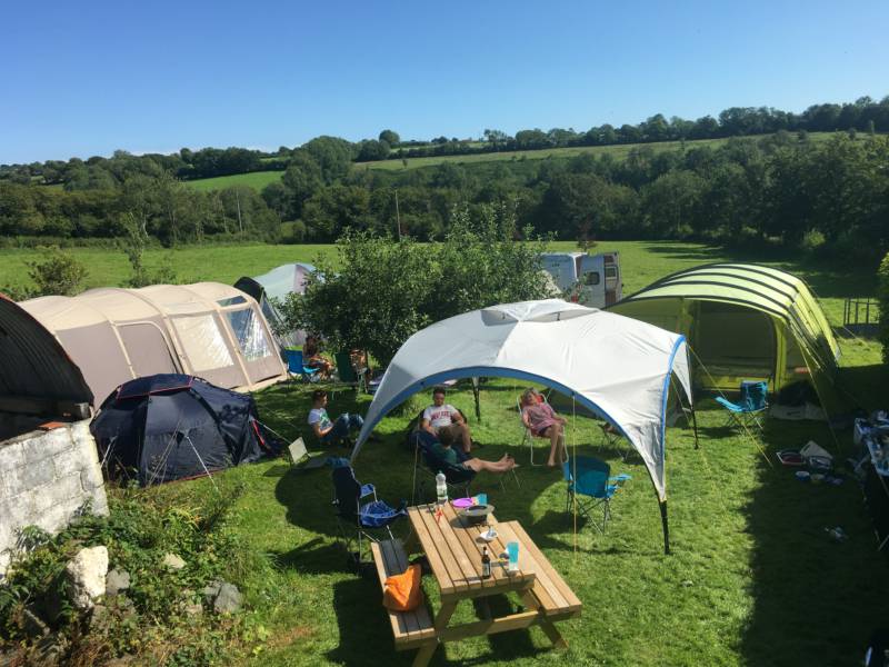 Cwmorgan Camping