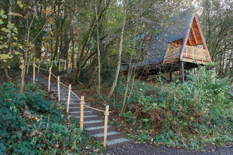 'Chalk' the woodland den