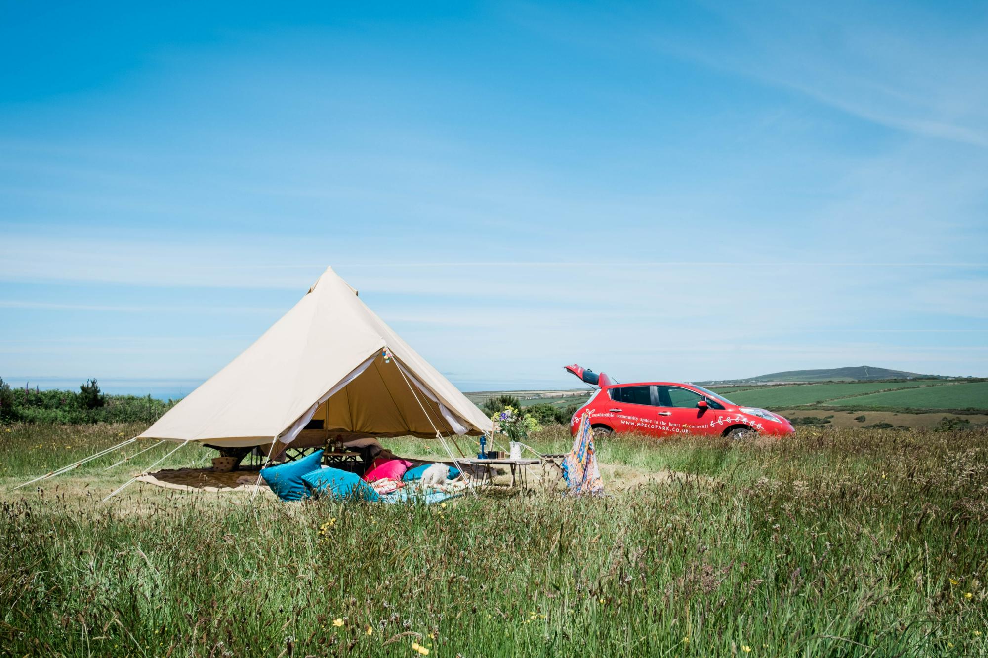 Campsites in Porthtowan – Glampingly